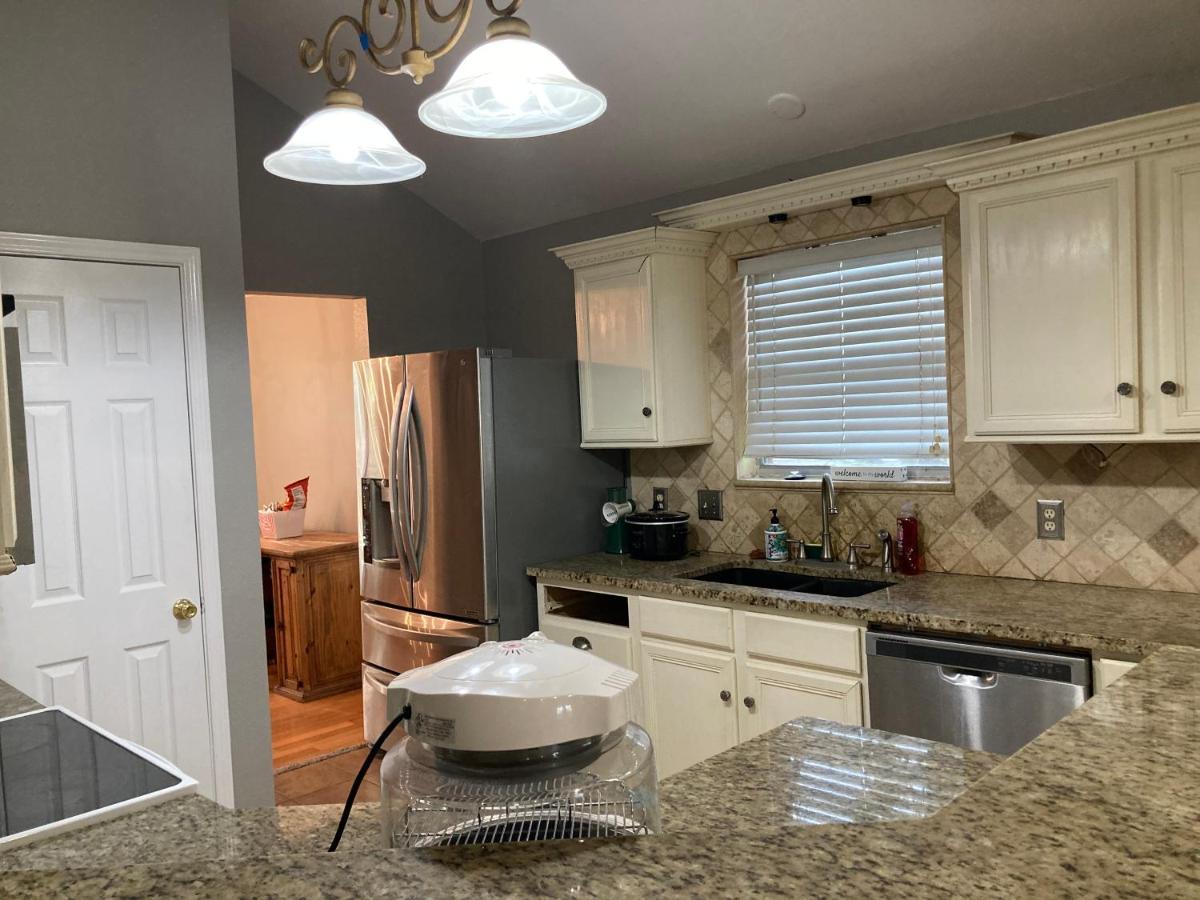 Adorable Home Away From Home Corpus Christi Extérieur photo